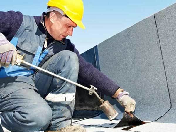 What a Flat Roof Replacement Costs in the LA Basin — Step by Step