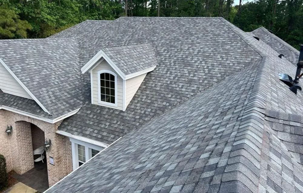What a Shingle Re-Roof Costs in Toluca Lake — What to Expect
