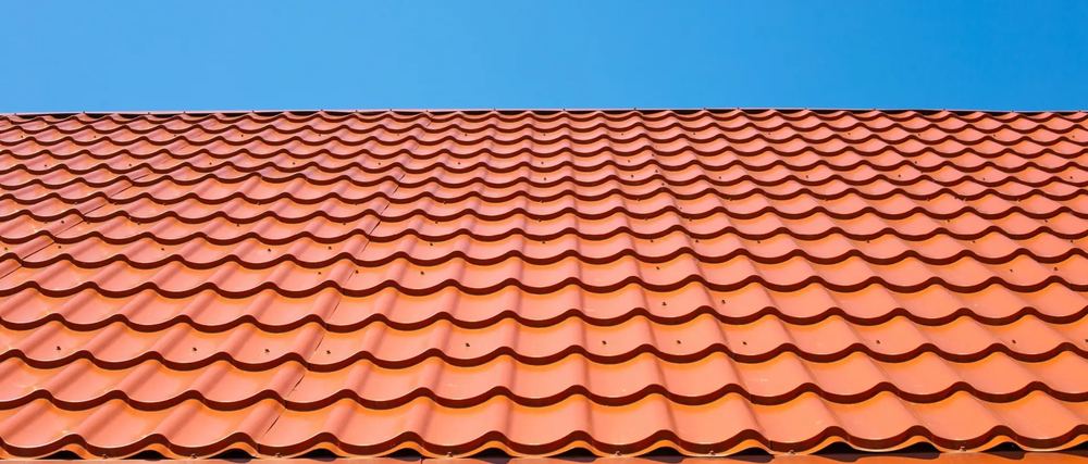 Cracked Tiles: Repair or Replace? — What to Expect
