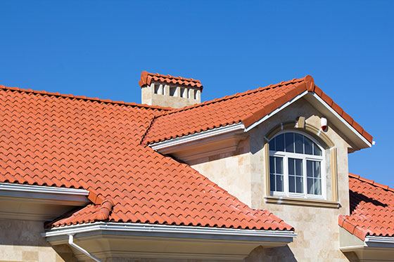 What a Tile Re-Felt Costs in Toluca Lake — Contractor Perspective